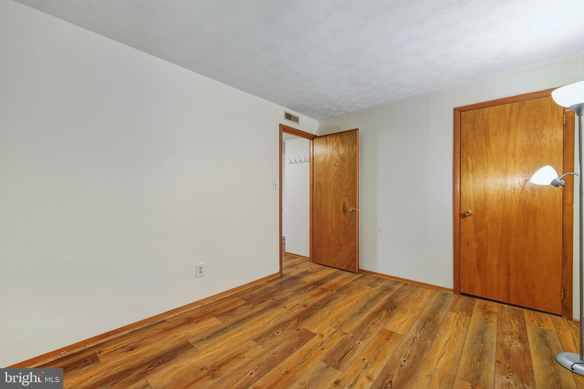 THE HILL CONDOS - Residential