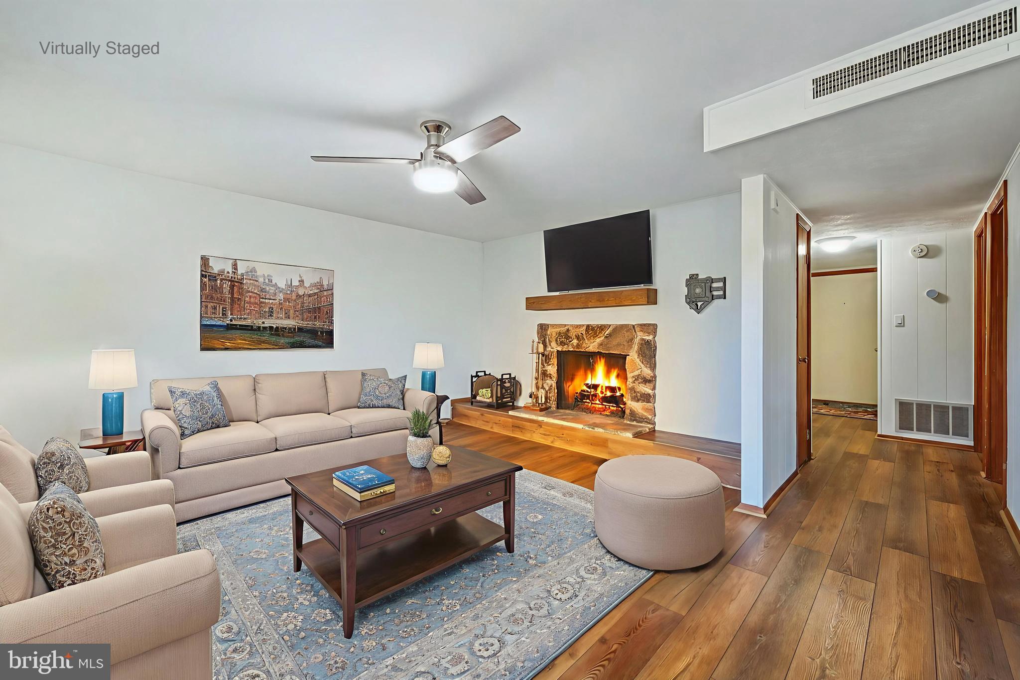 THE HILL CONDOS - Residential