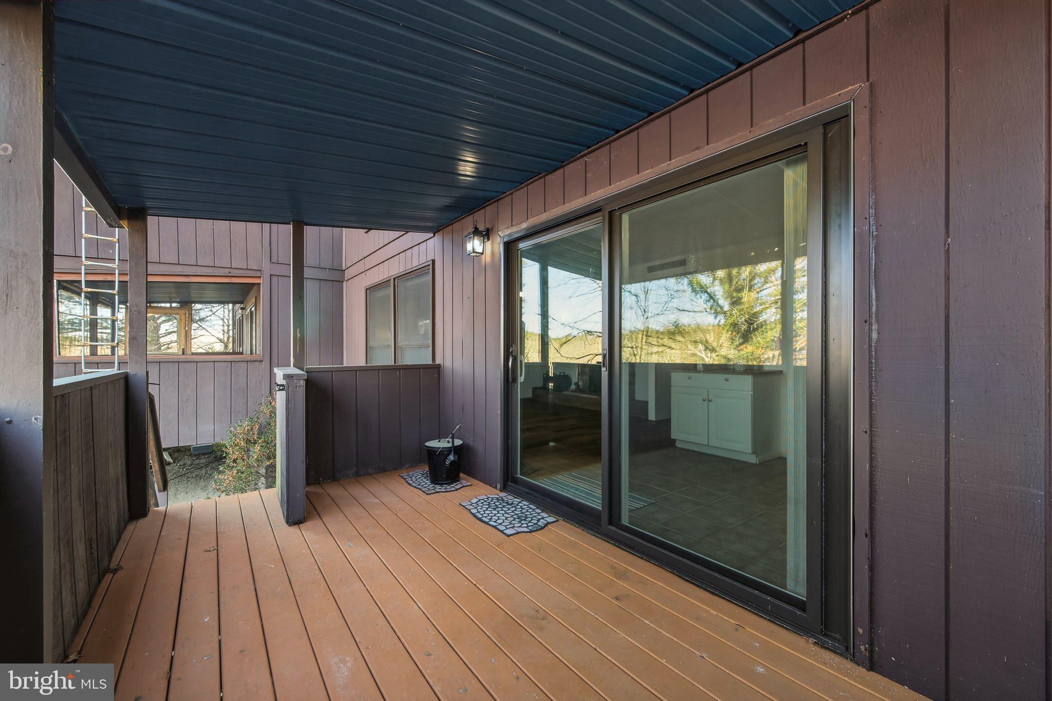 THE HILL CONDOS - Residential