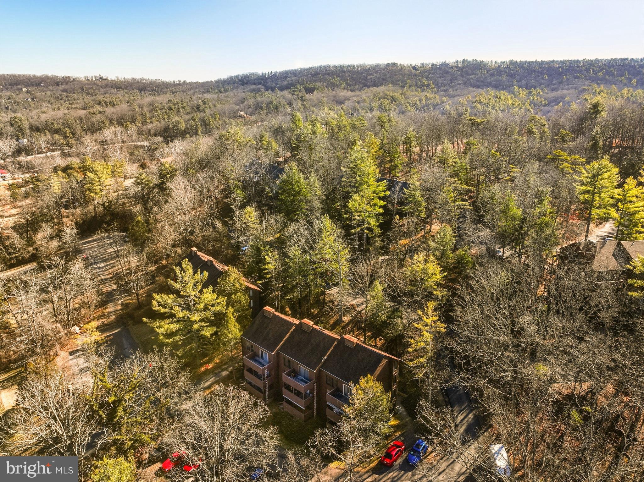 THE HILL CONDOS - Residential