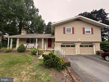 624 HIGHLAND AVENUE CHAMBERSBURG PA 17201