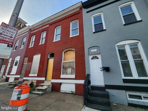 Townhouse For Sale - 2209 W Baltimore Street<br/> BALTIMORE, MD 21223