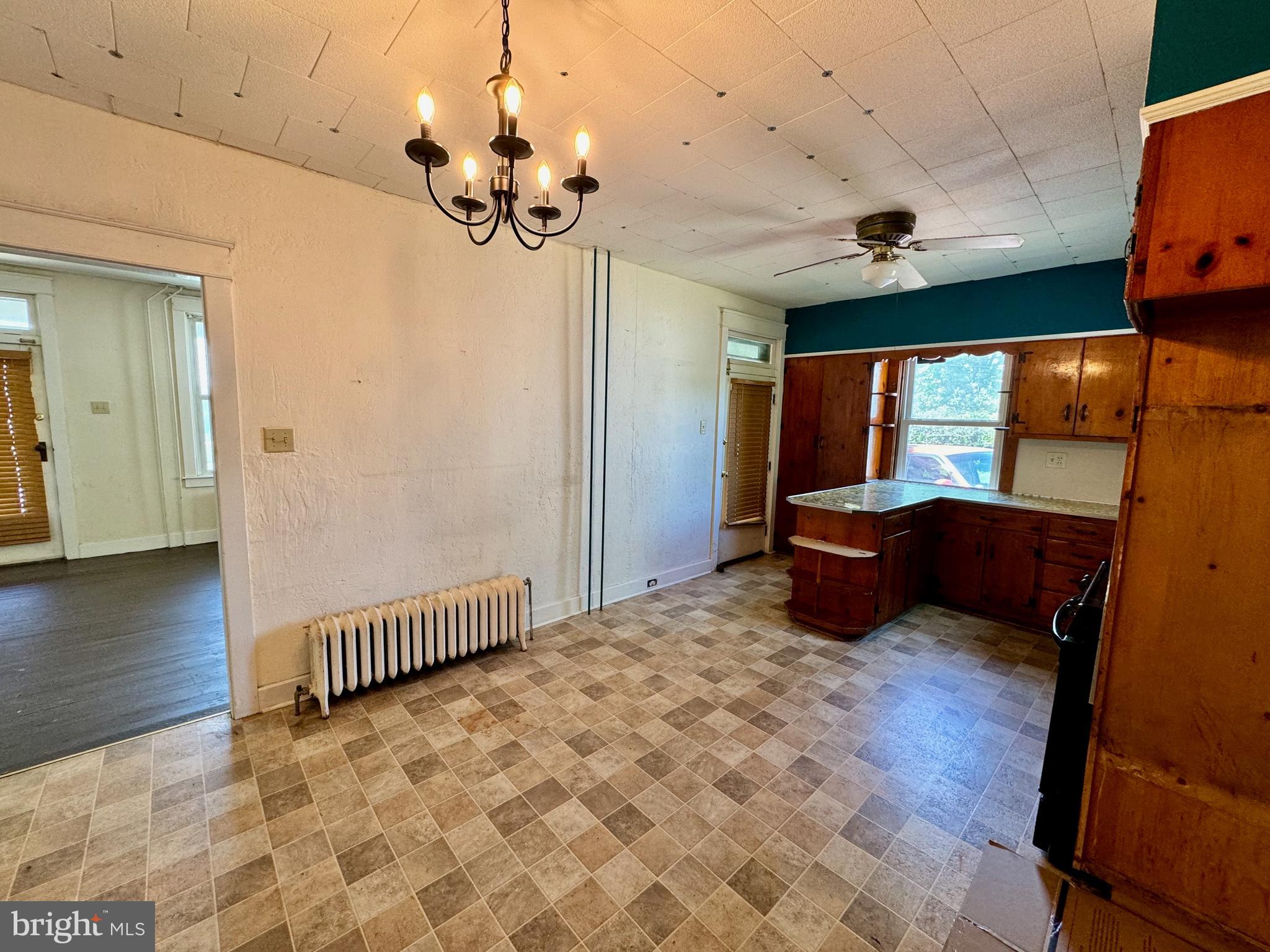 LOGANVILLE - Commercial Sale