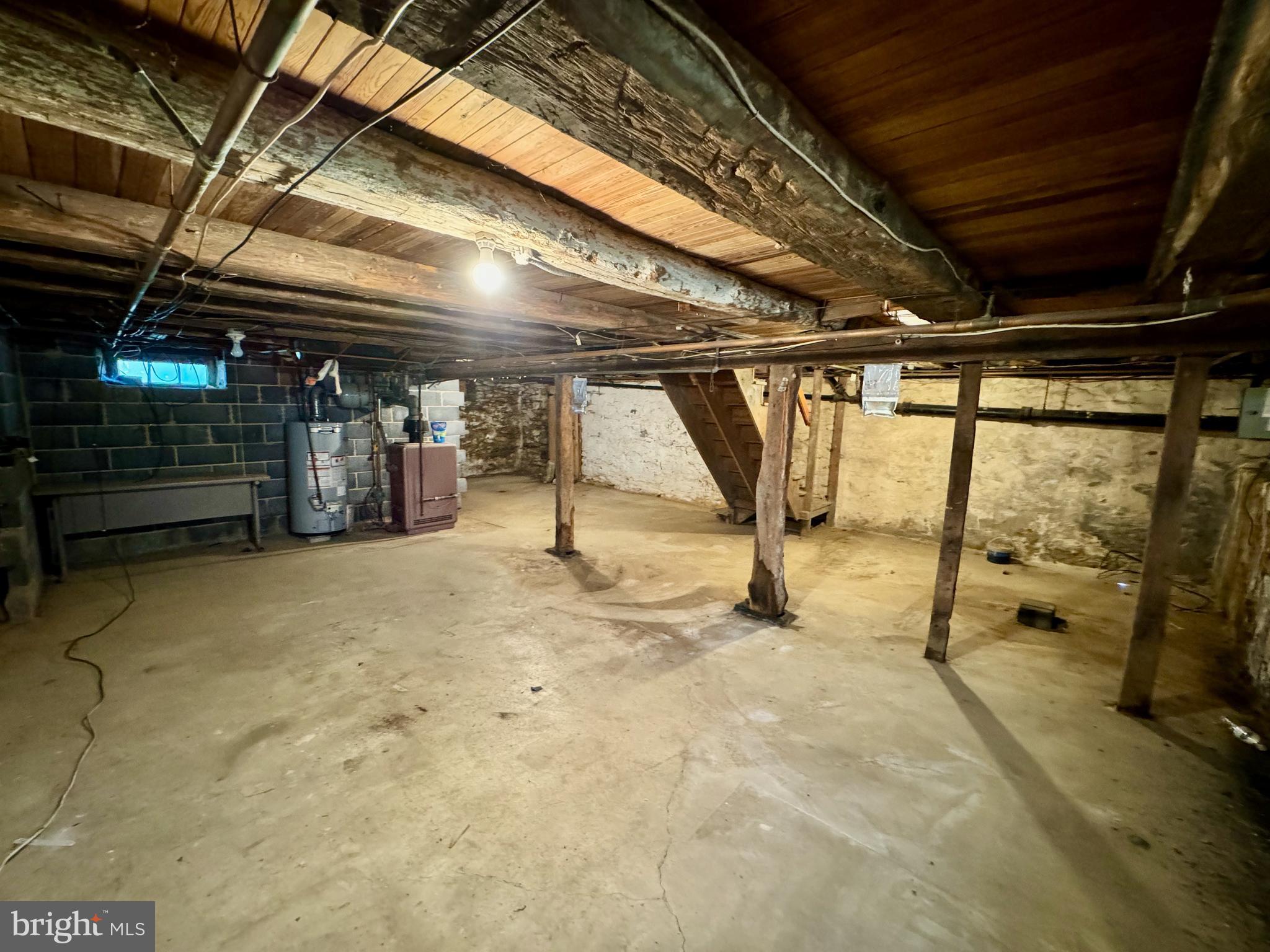 LOGANVILLE - Commercial Sale