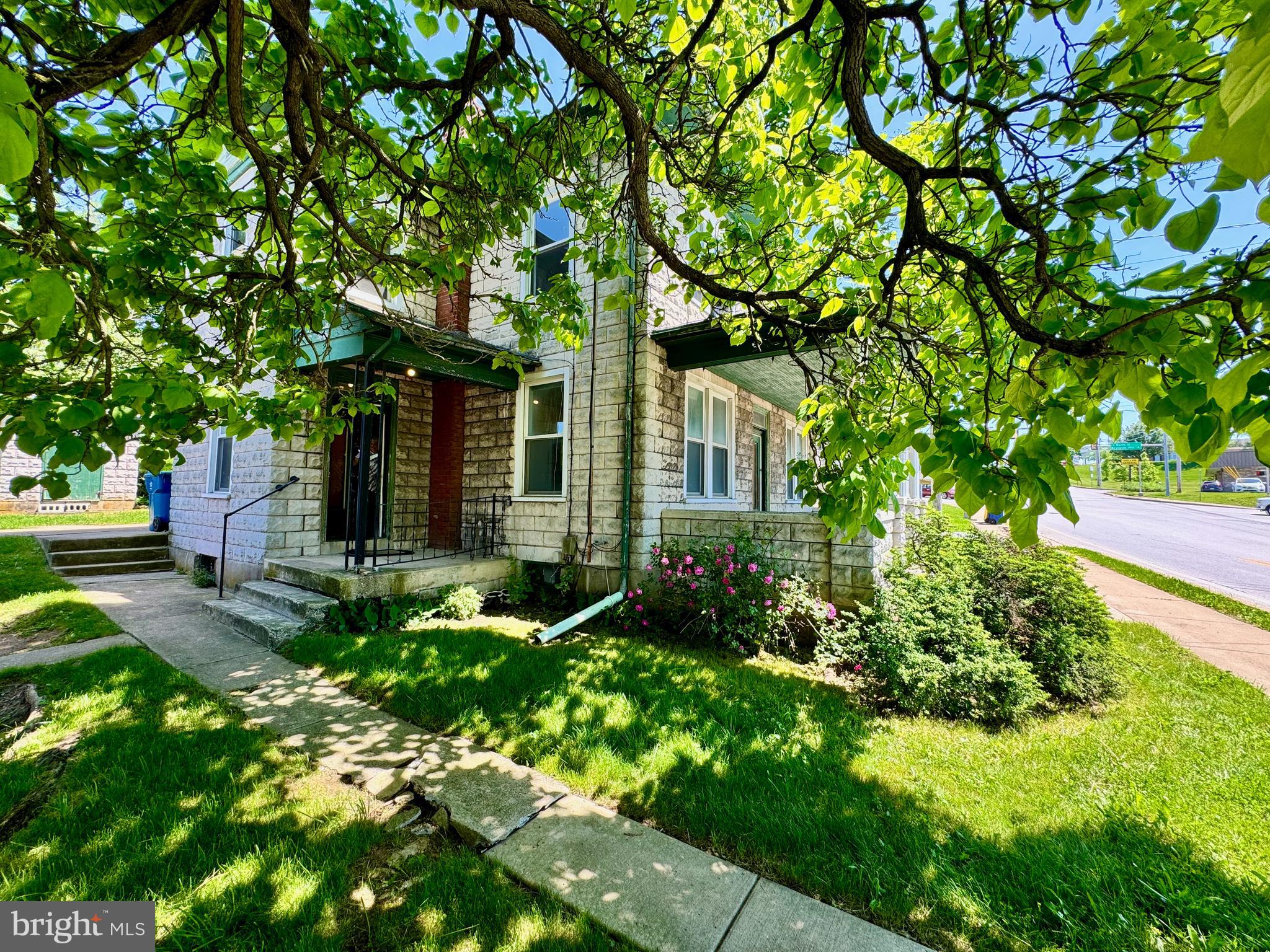 LOGANVILLE - Commercial Sale