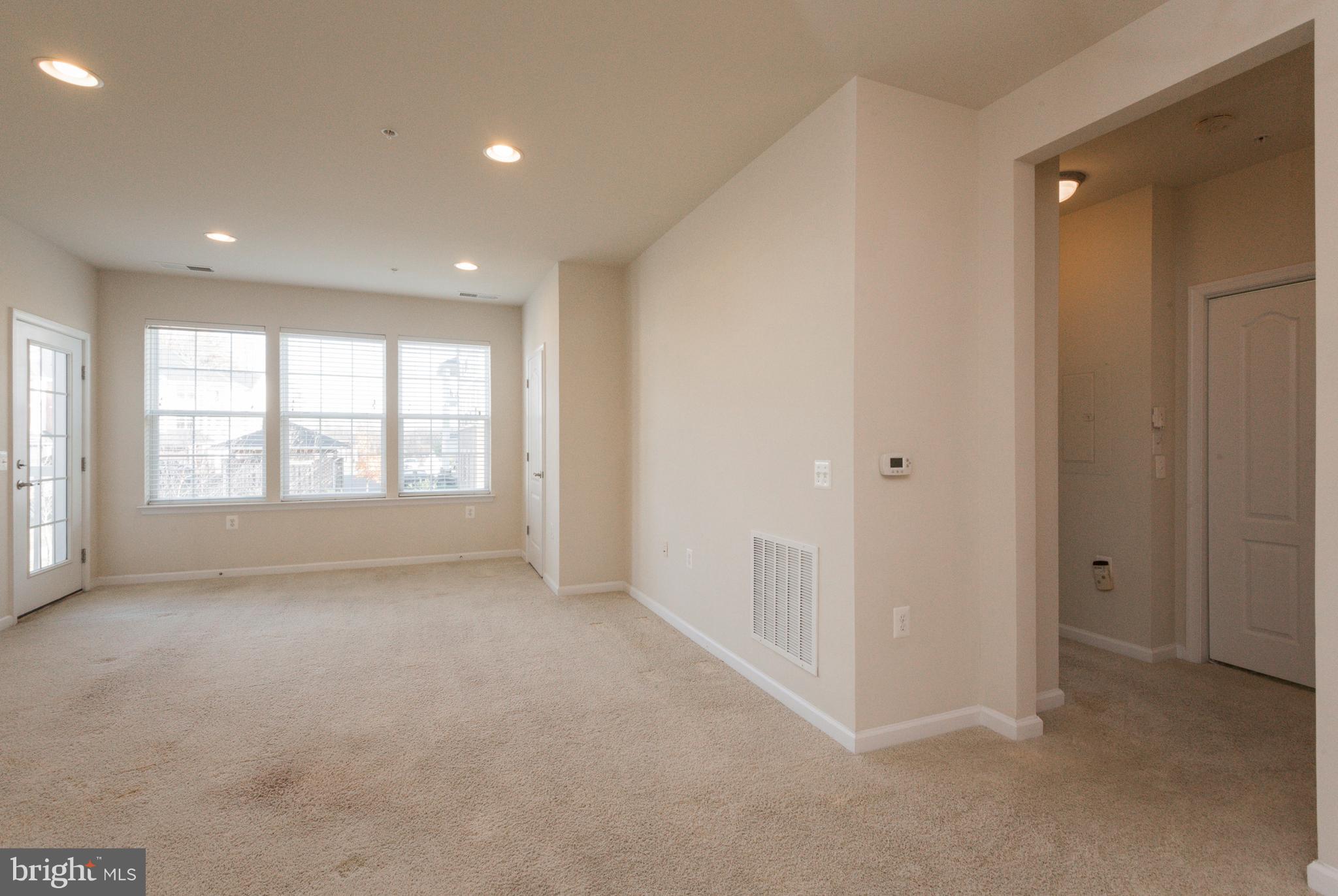 CARROLLS CREEK - Residential