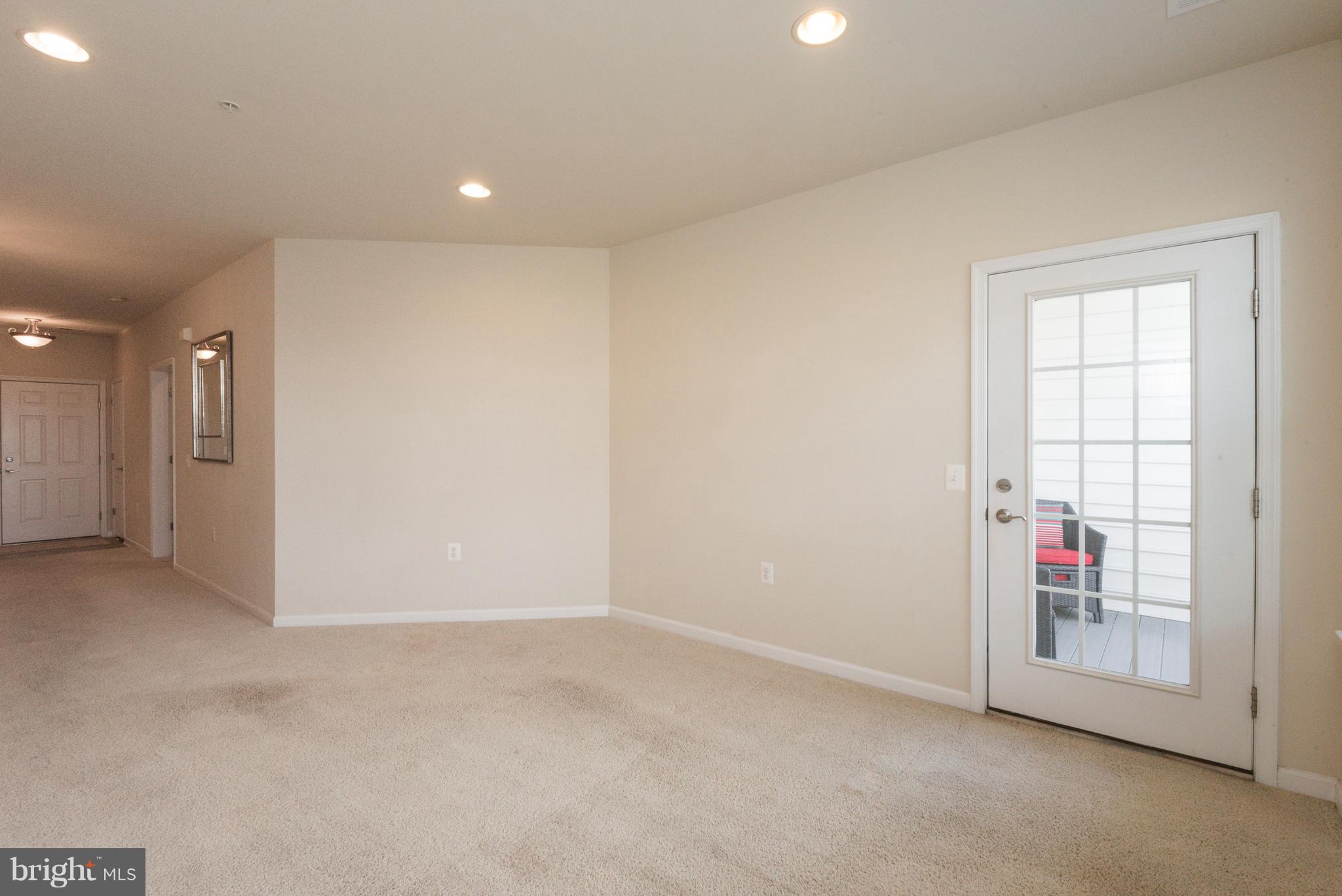 CARROLLS CREEK - Residential