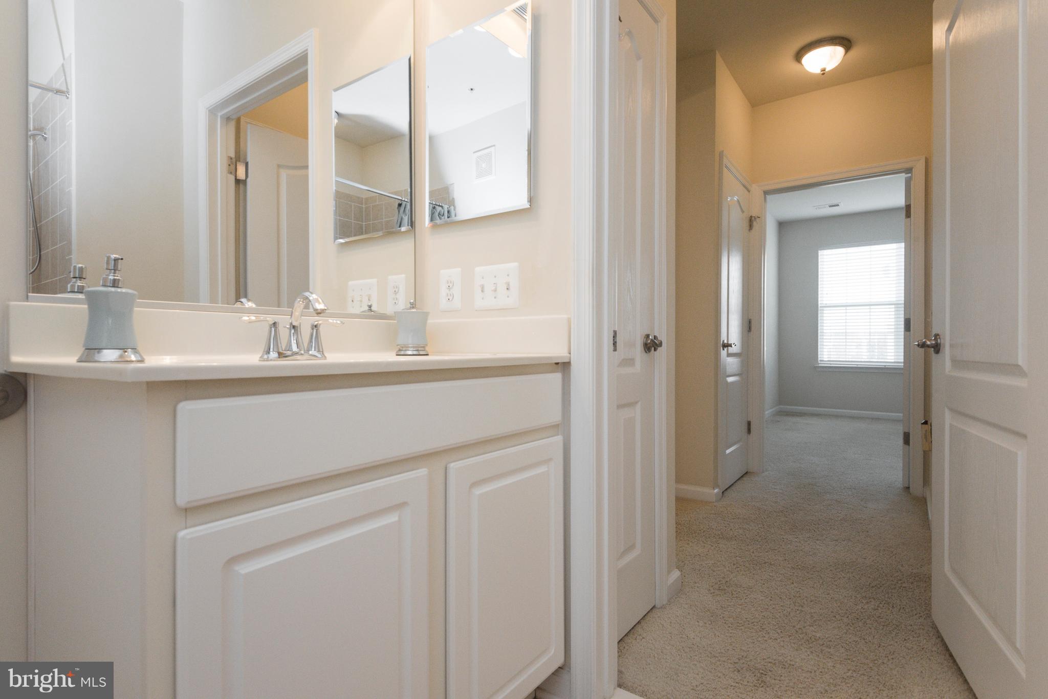 CARROLLS CREEK - Residential