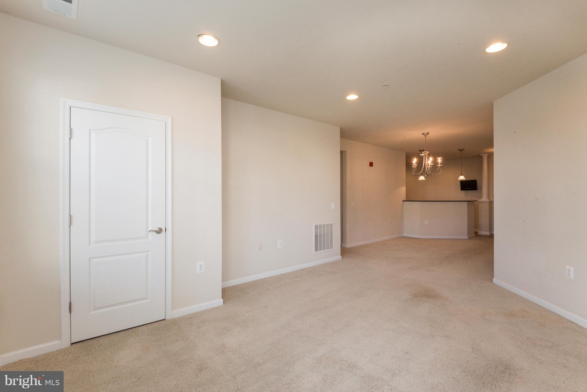 CARROLLS CREEK - Residential