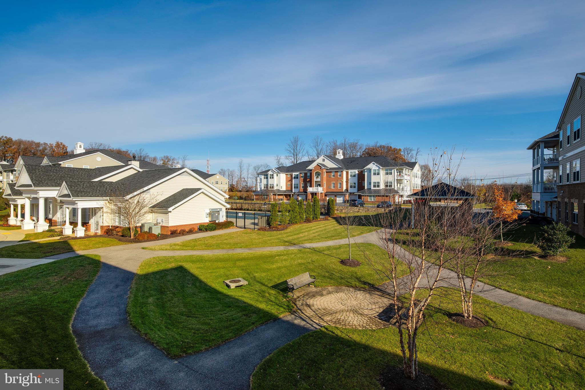 CARROLLS CREEK - Residential