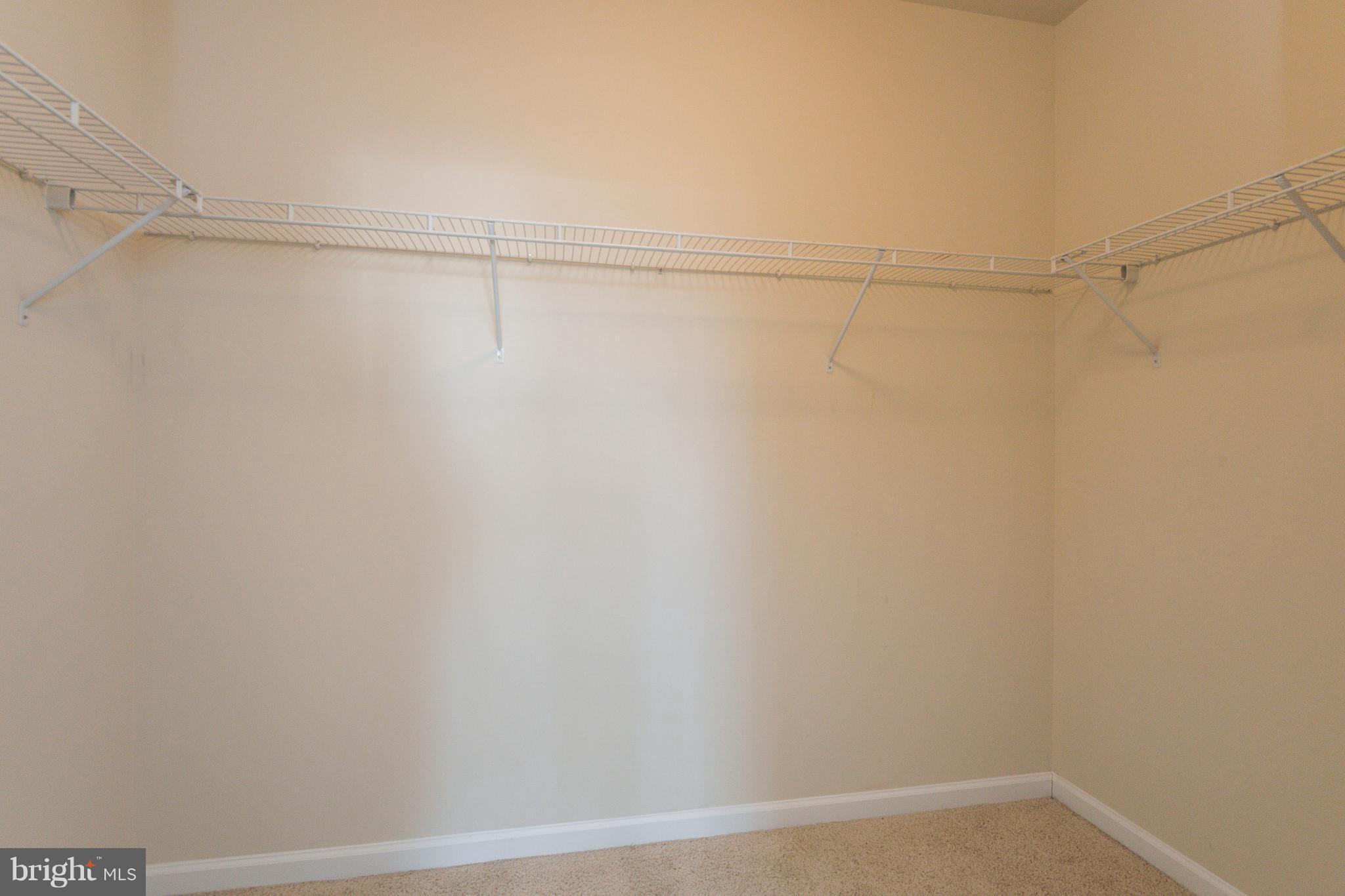 CARROLLS CREEK - Residential