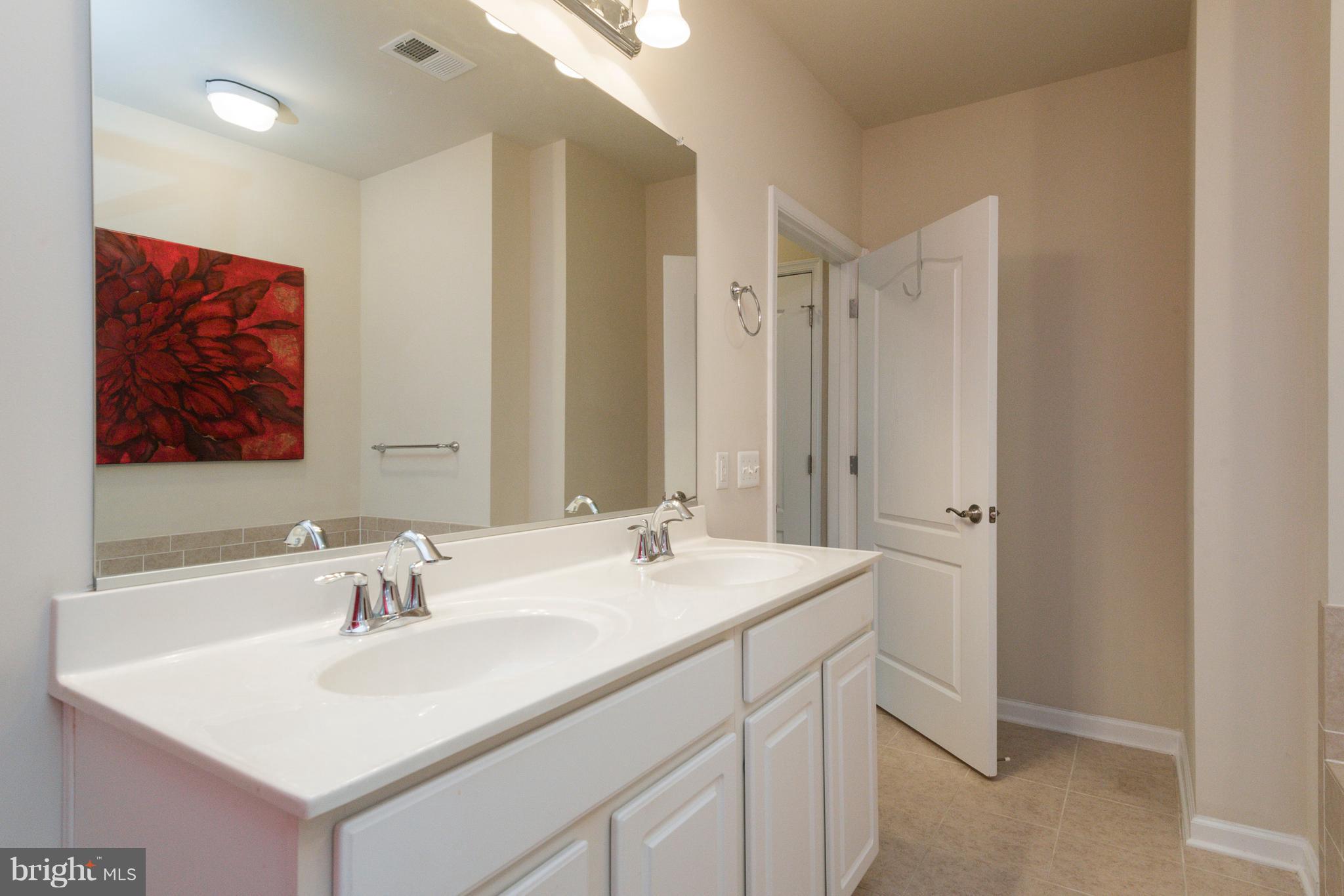 CARROLLS CREEK - Residential