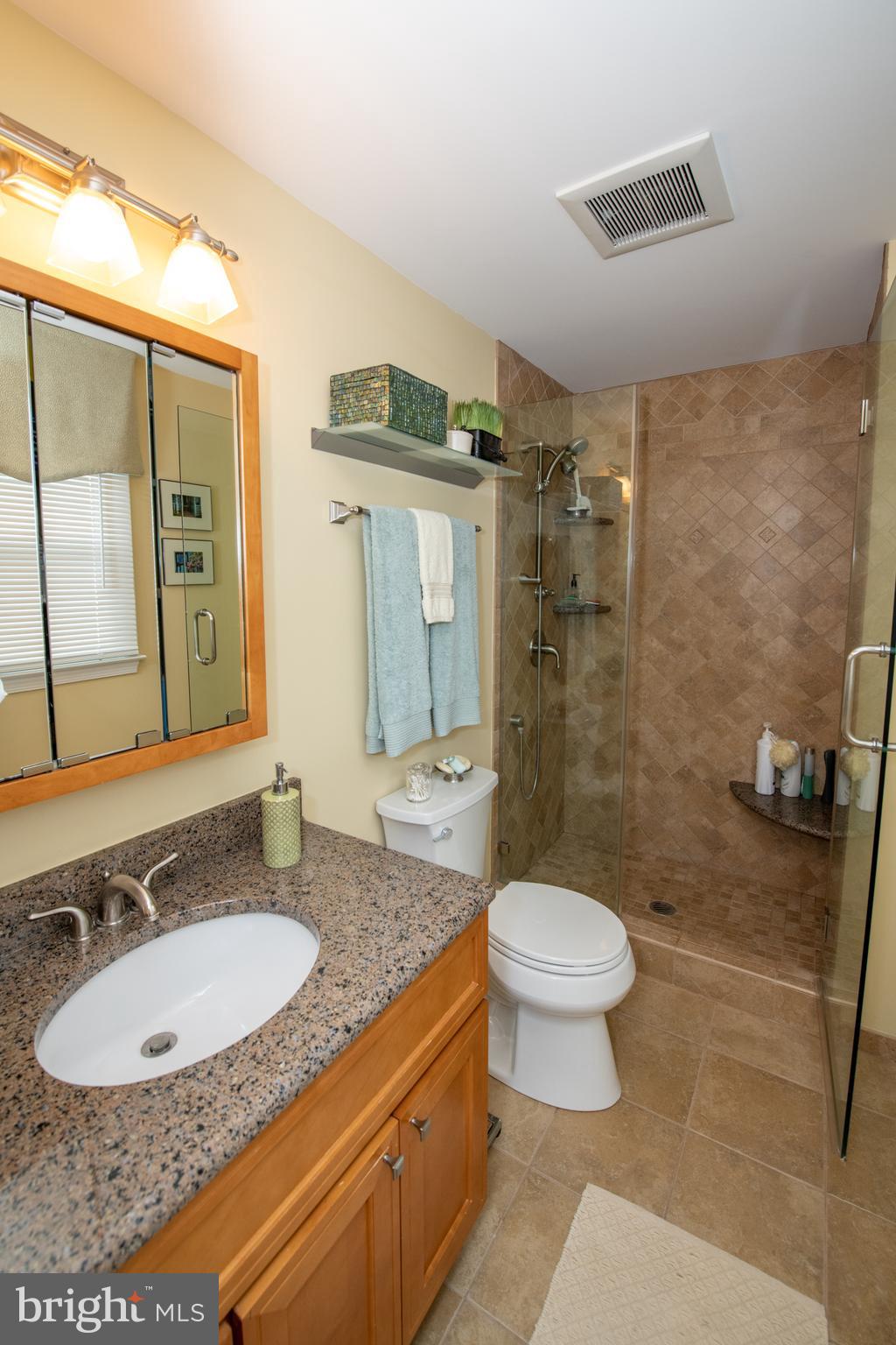 COLLEGE PARK - Residential