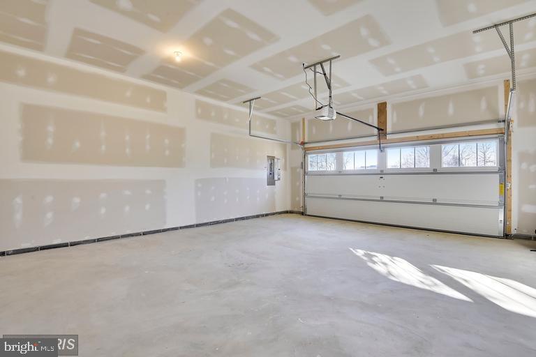 LOCH HAVEN - Residential