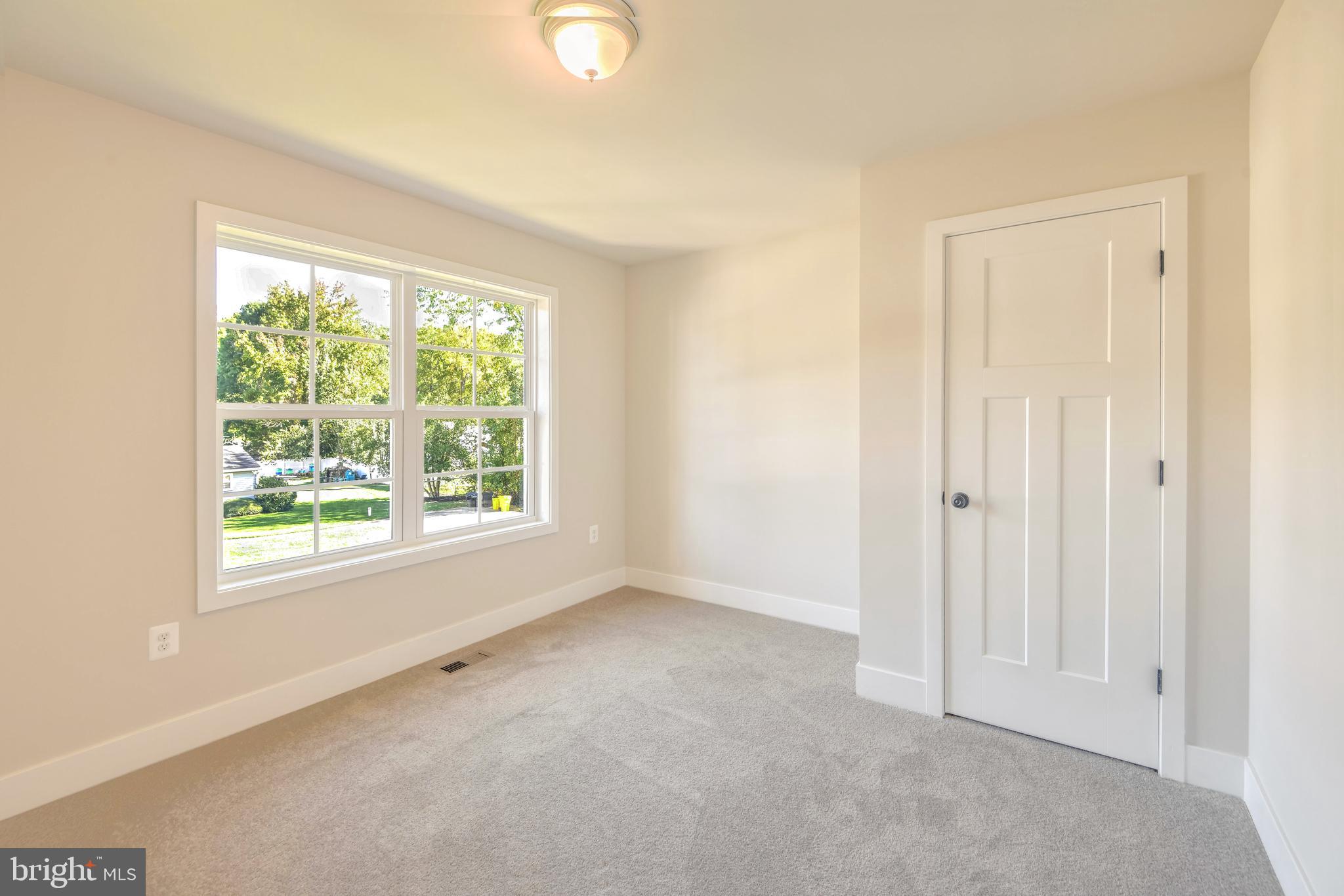 LOCH HAVEN - Residential