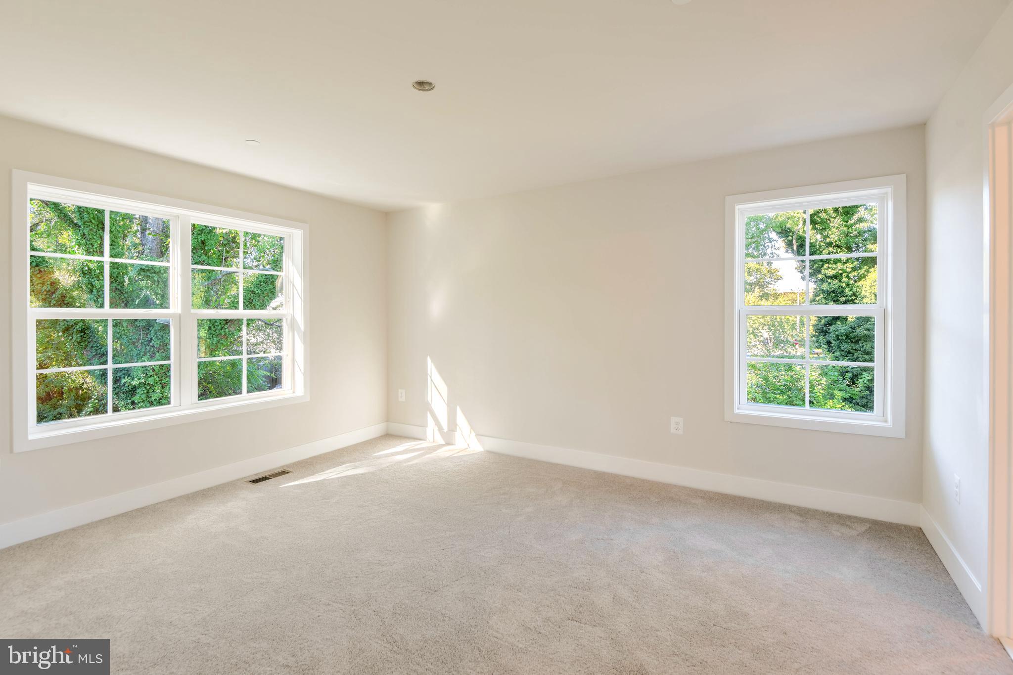 LOCH HAVEN - Residential