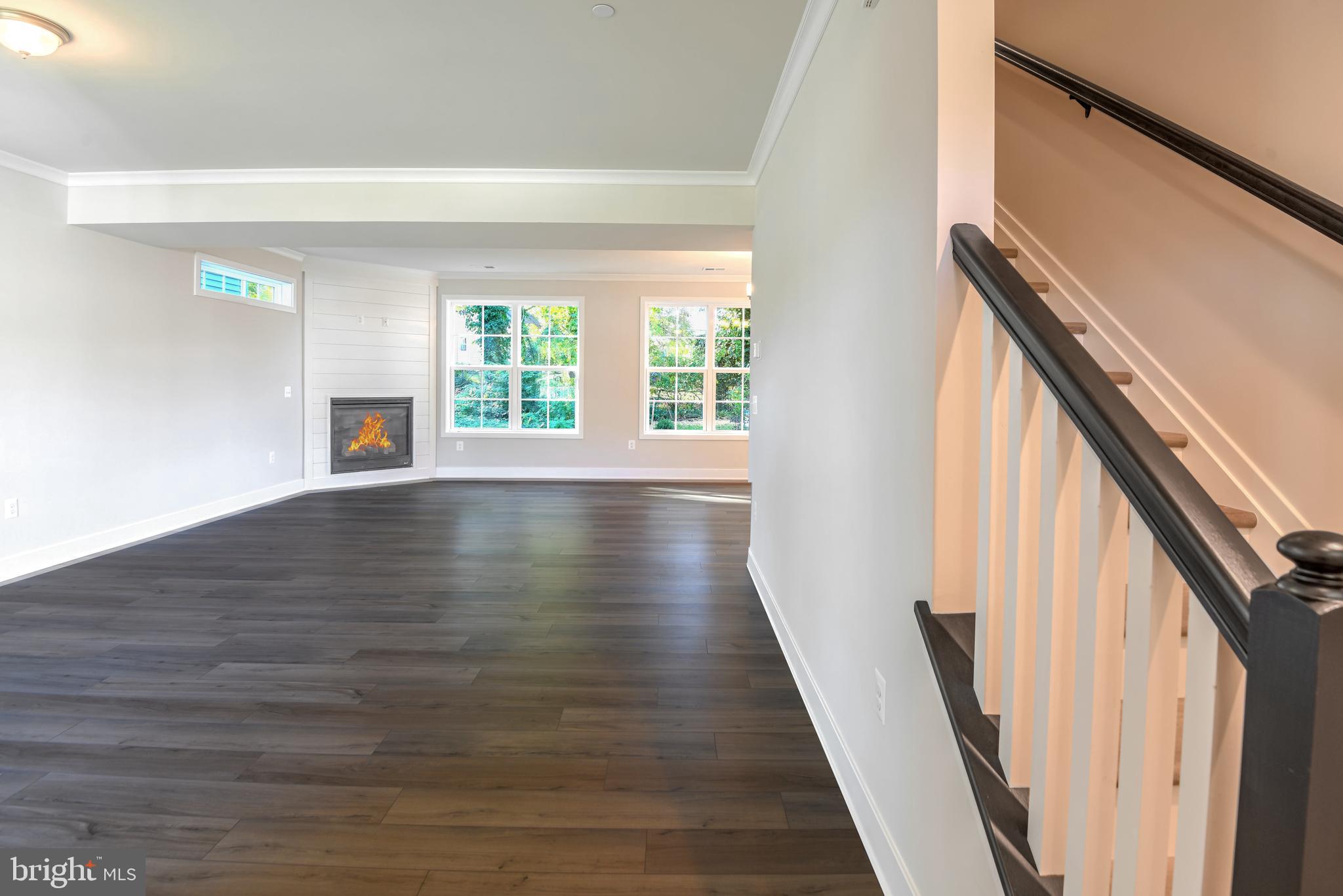 LOCH HAVEN - Residential