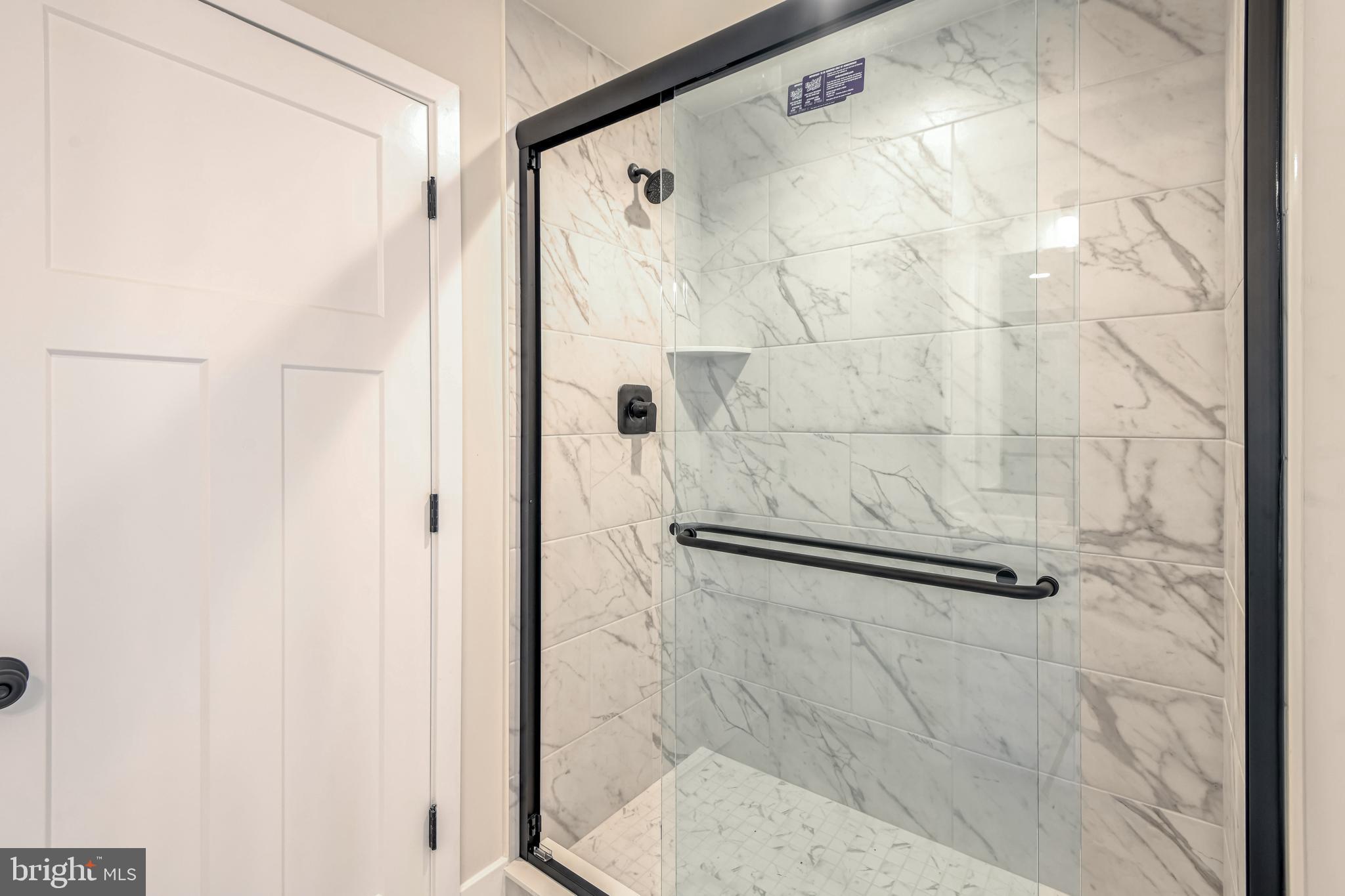 LOCH HAVEN - Residential