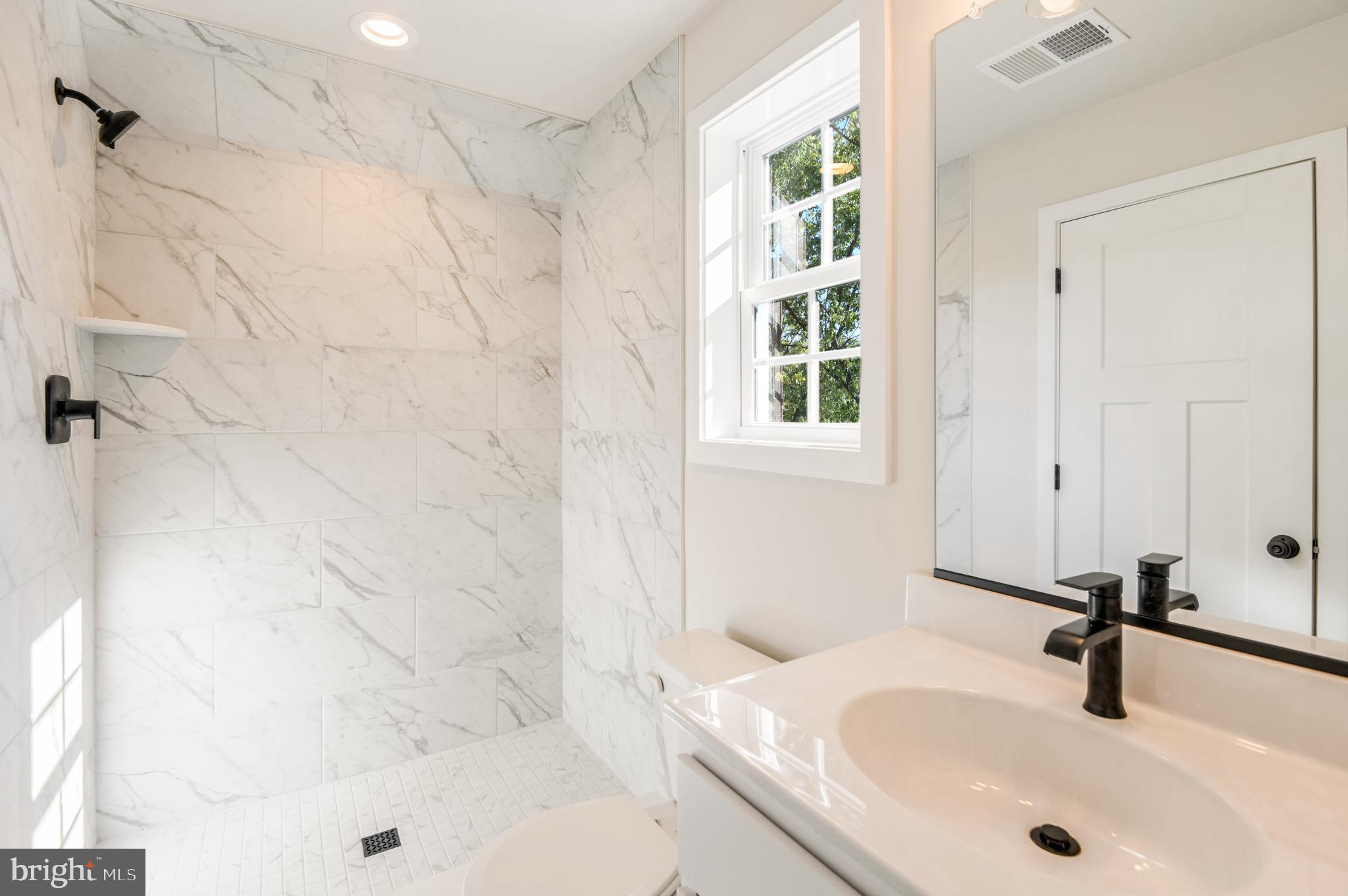 LOCH HAVEN - Residential