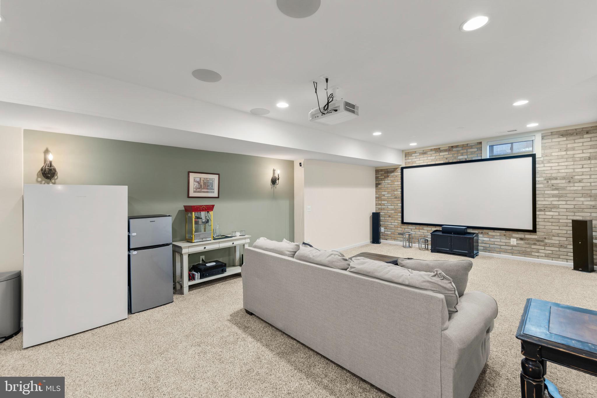 SNOWDEN BRIDGE - Residential