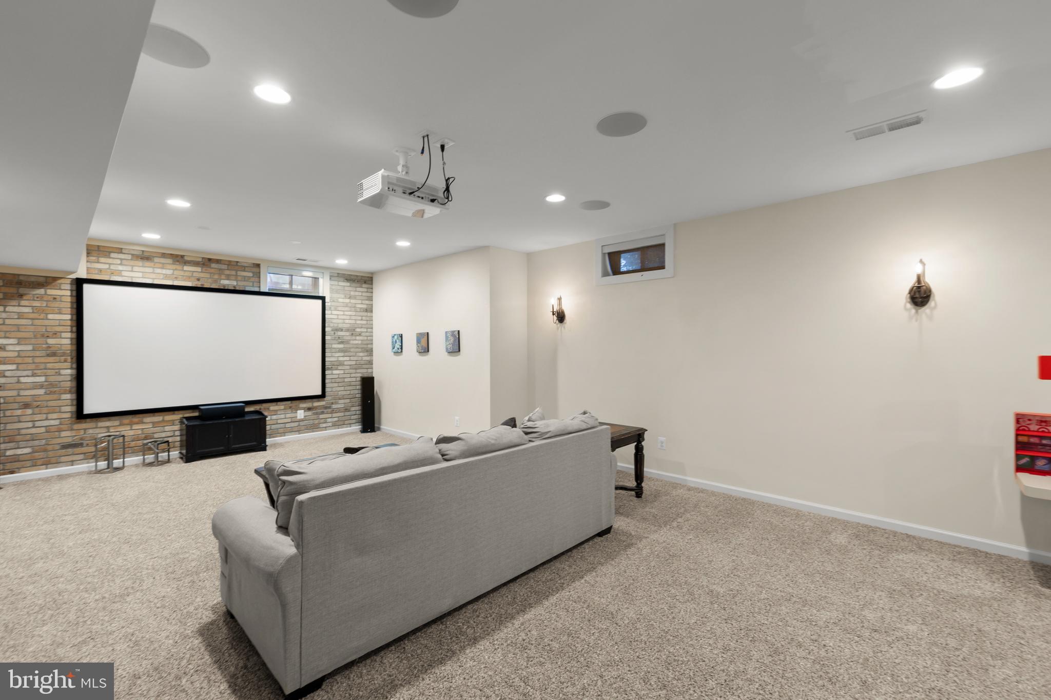 SNOWDEN BRIDGE - Residential