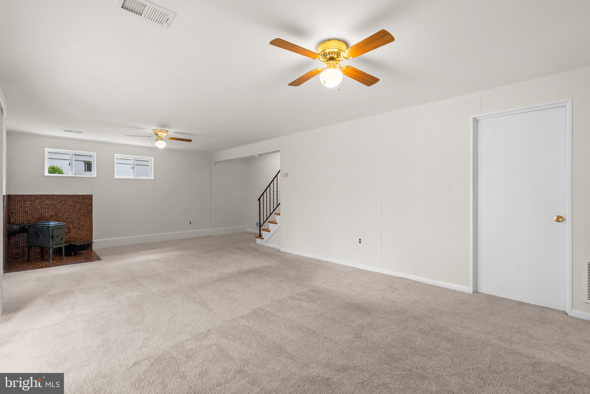 WHEATON WOODS - Residential