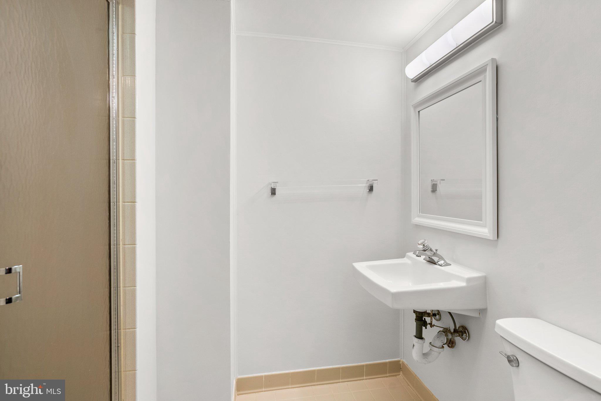 WHEATON WOODS - Residential