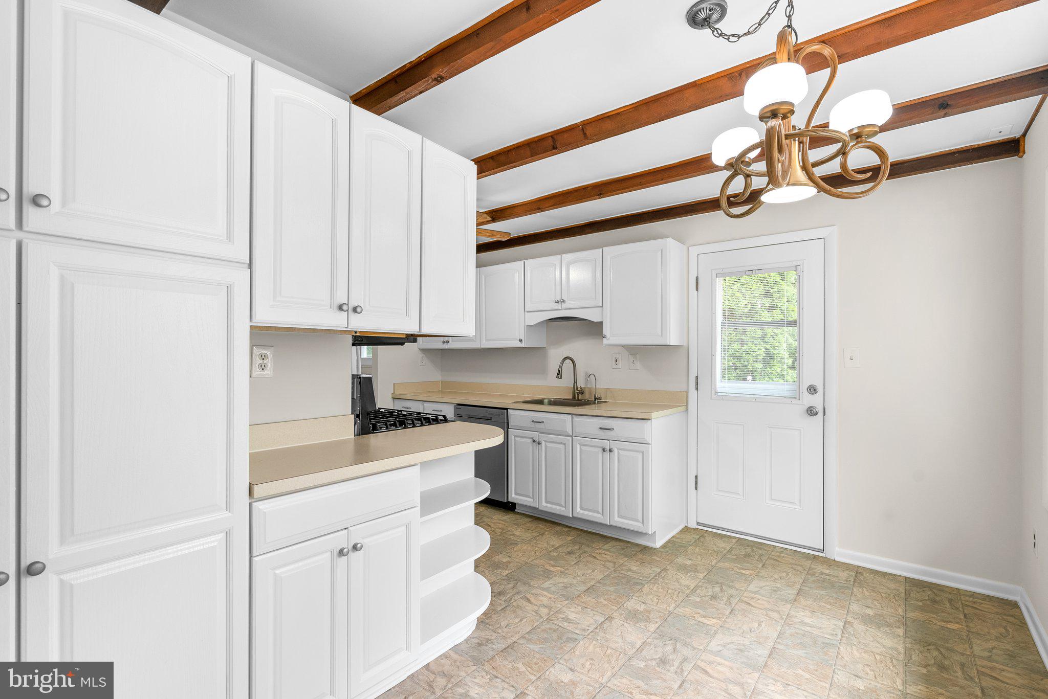 WHEATON WOODS - Residential