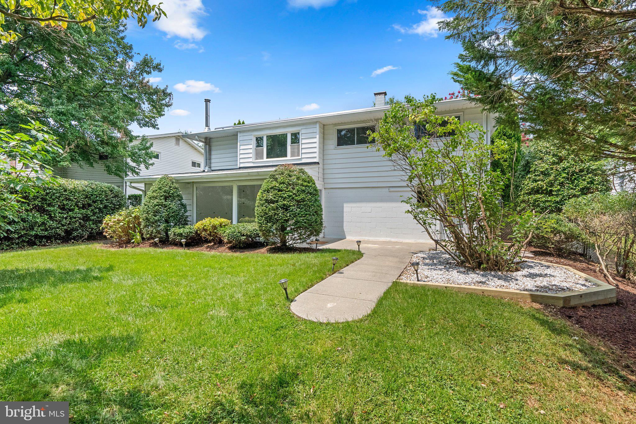 WHEATON WOODS - Residential