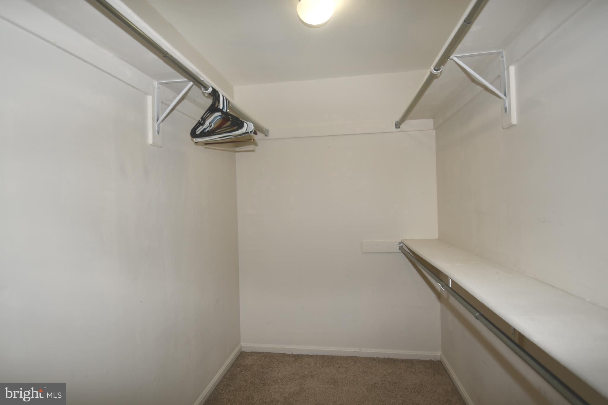 KINGSTOWNE - Residential Lease