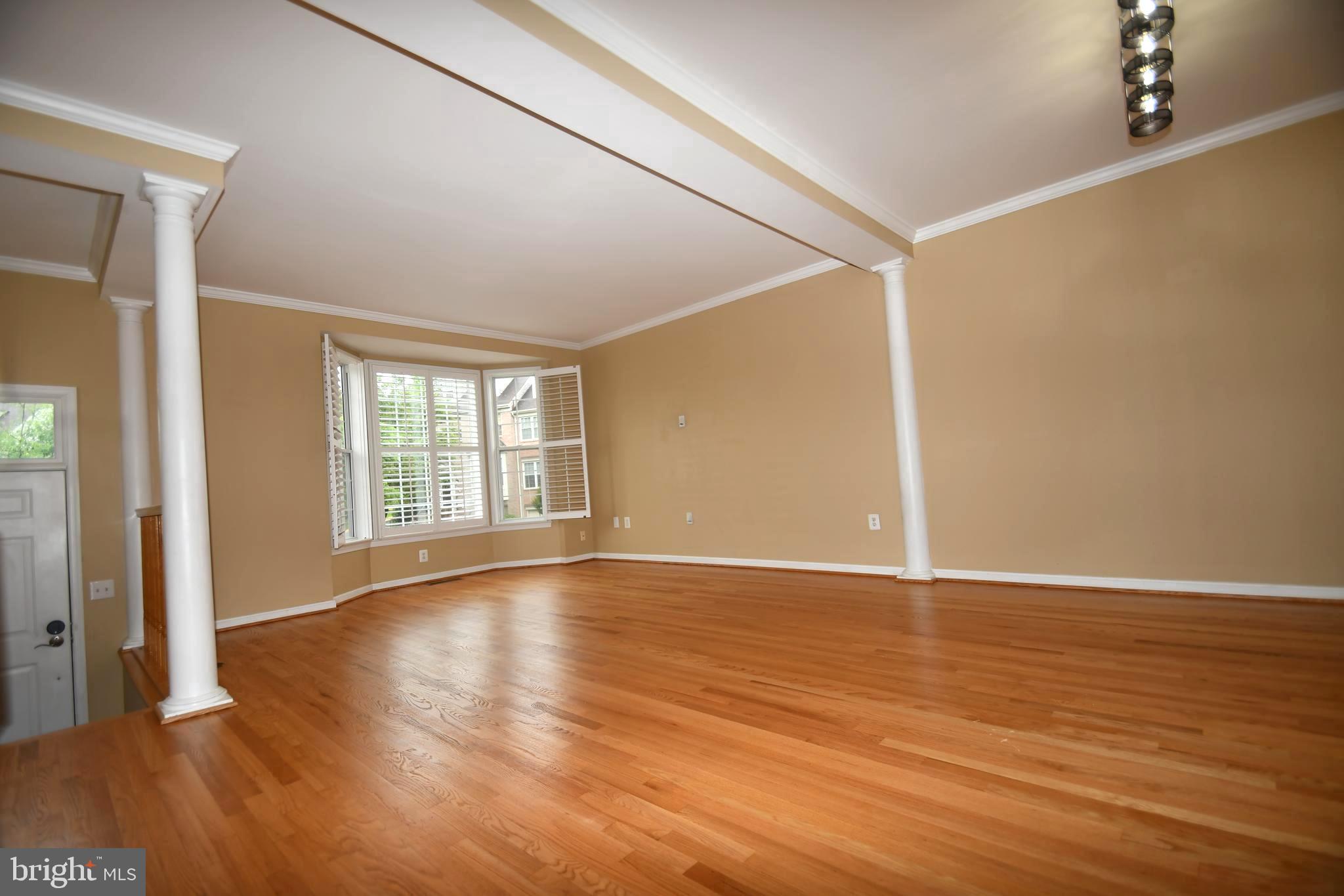 KINGSTOWNE - Residential Lease