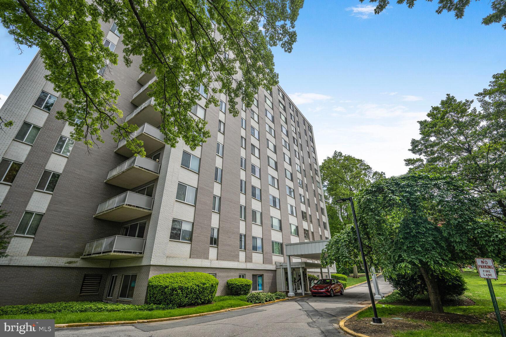 WHITEHALL - Residential