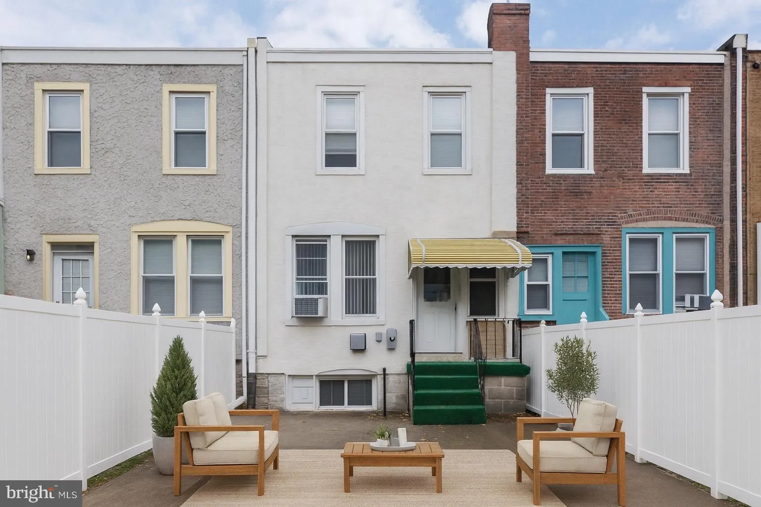 Philadelphia, Pennsylvania 19143, United States, 3 Bedrooms Bedrooms, ,2 BathroomsBathrooms,Residential,Active,246003