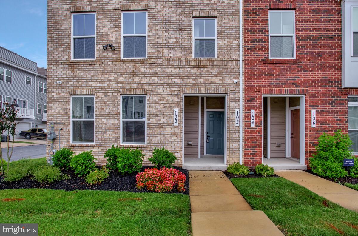 SOUTHLAKE - Residential Lease