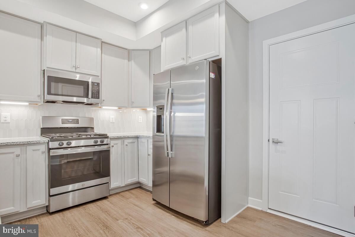 SOUTHLAKE - Residential Lease