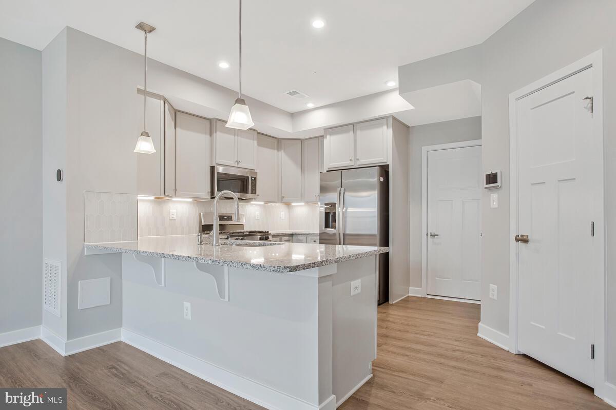 SOUTHLAKE - Residential Lease