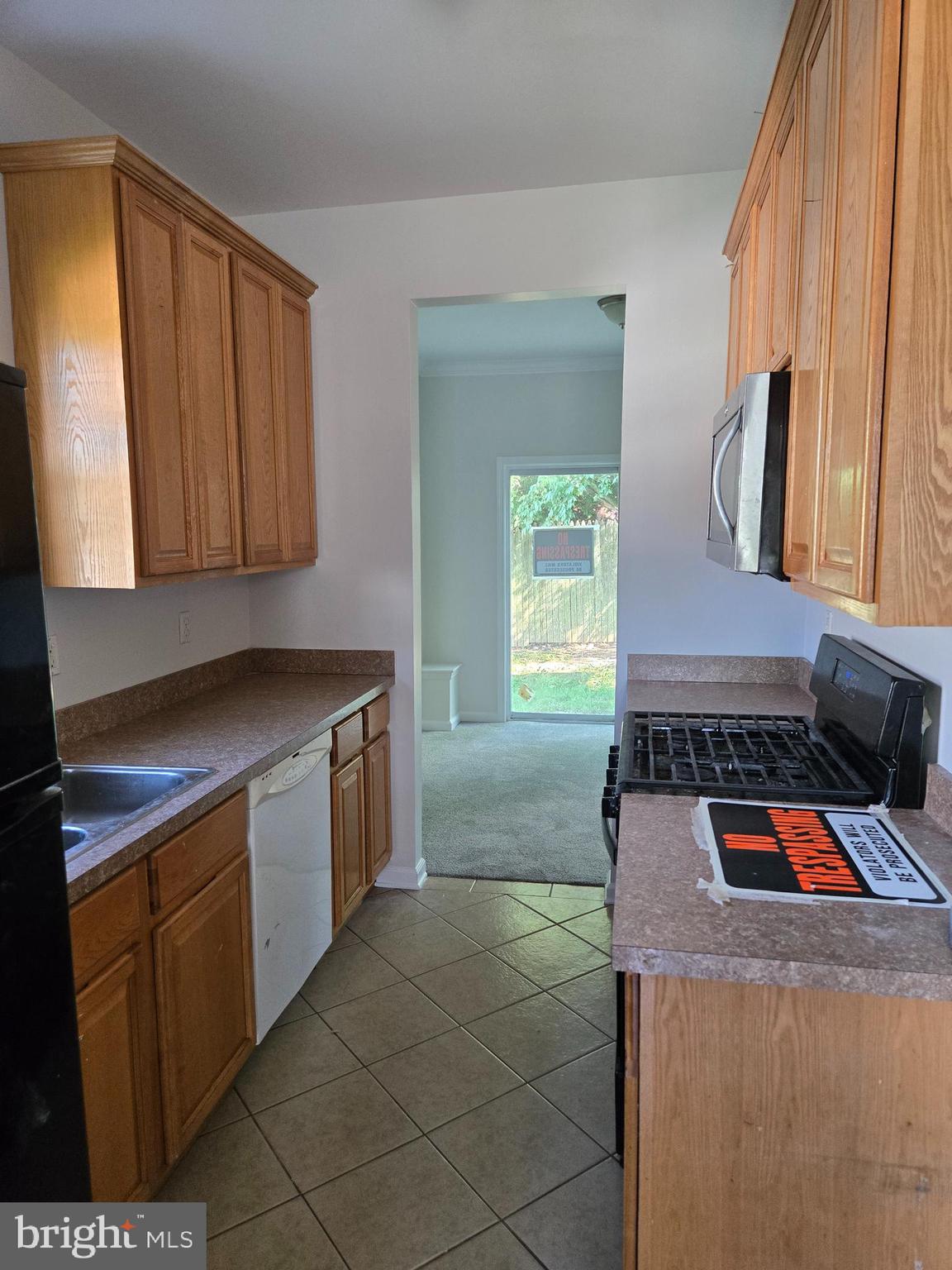 12 RUSSEL SMITH ROAD J