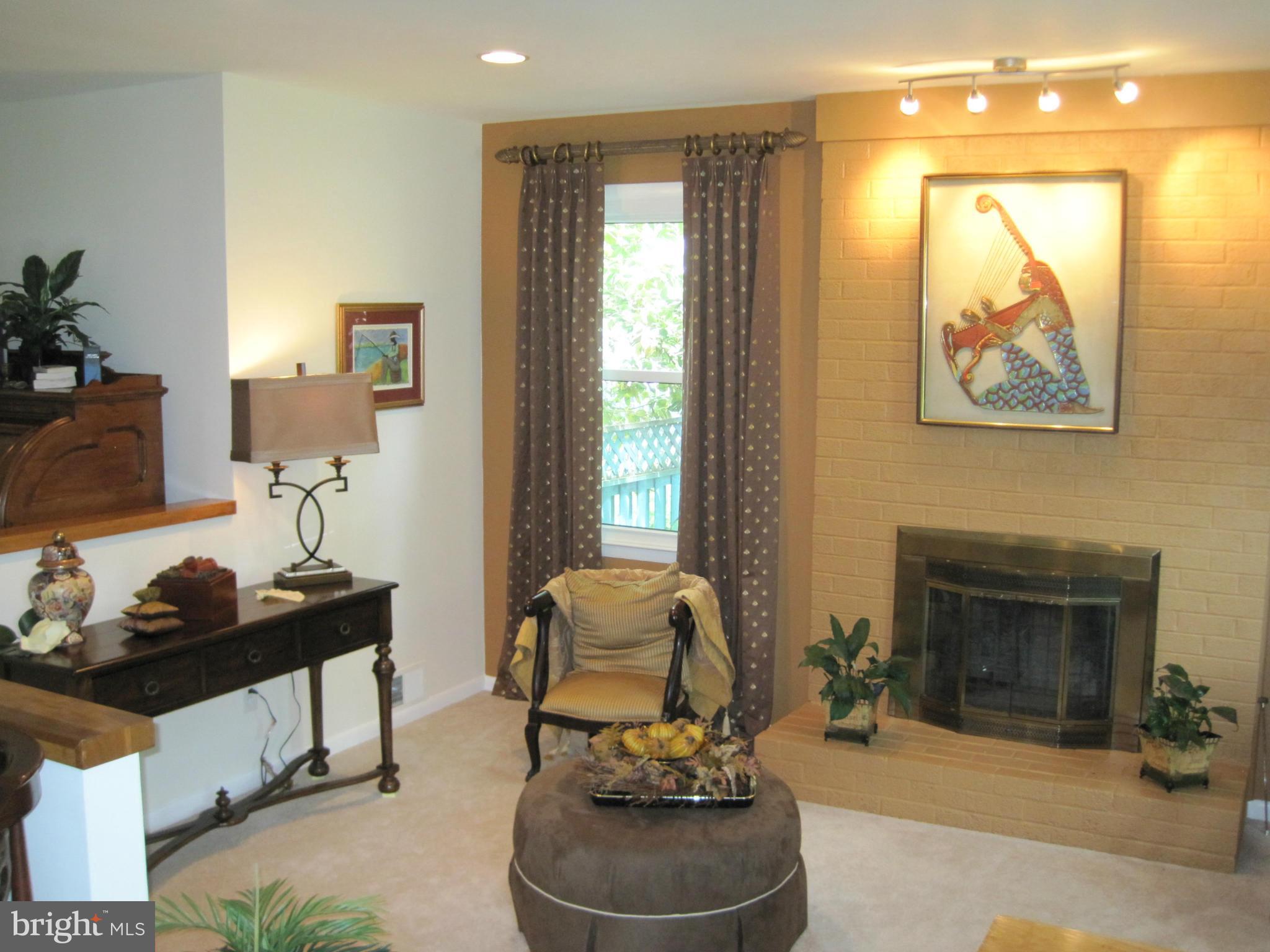 RUTHERFORD - Residential Lease