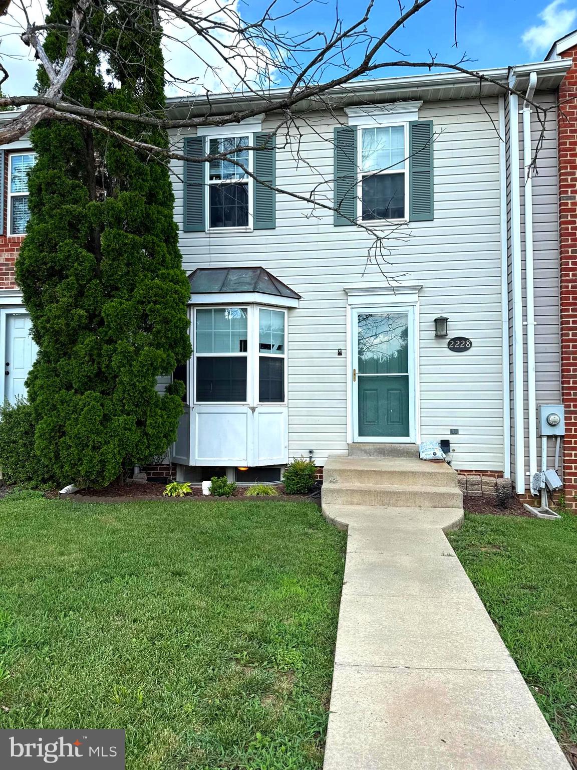 2228 WETHERBURNE WAY