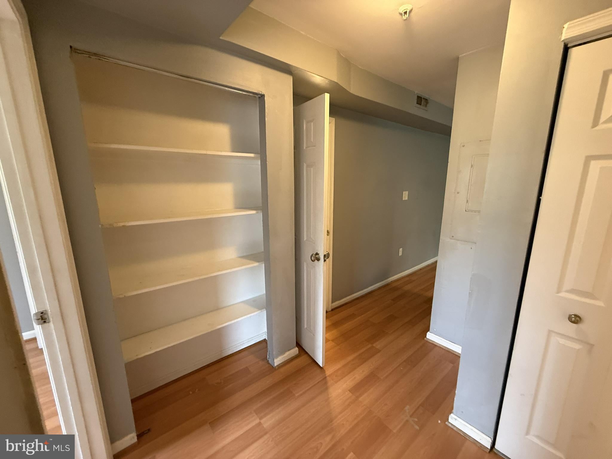 1310 CONGRESS STREET SE 302