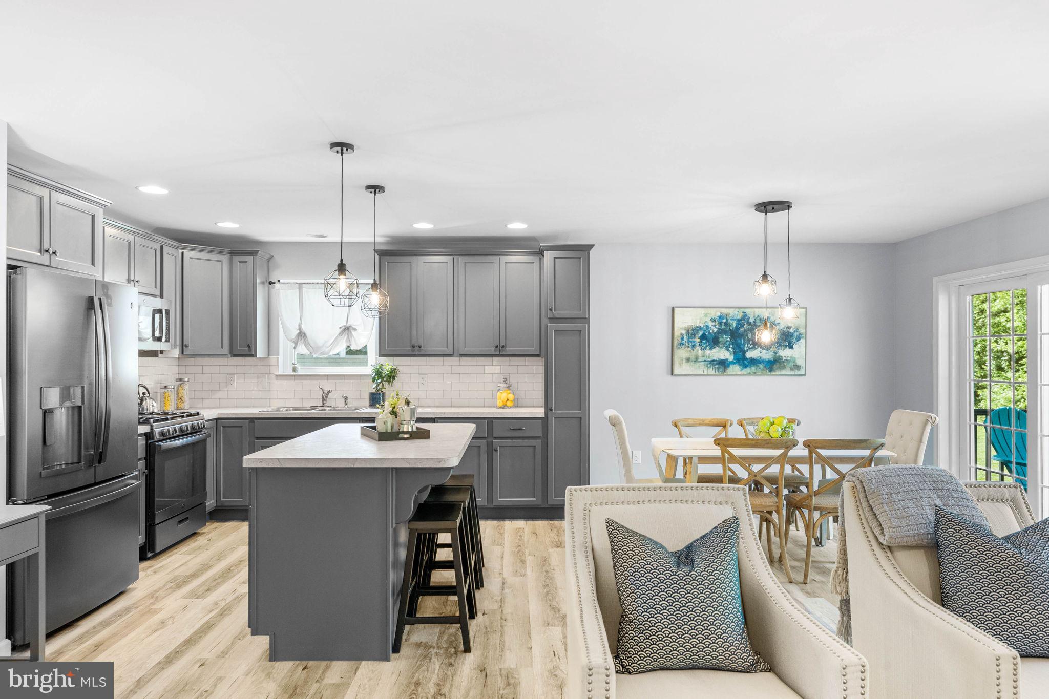 PINE VIEW ESTATES - Residential