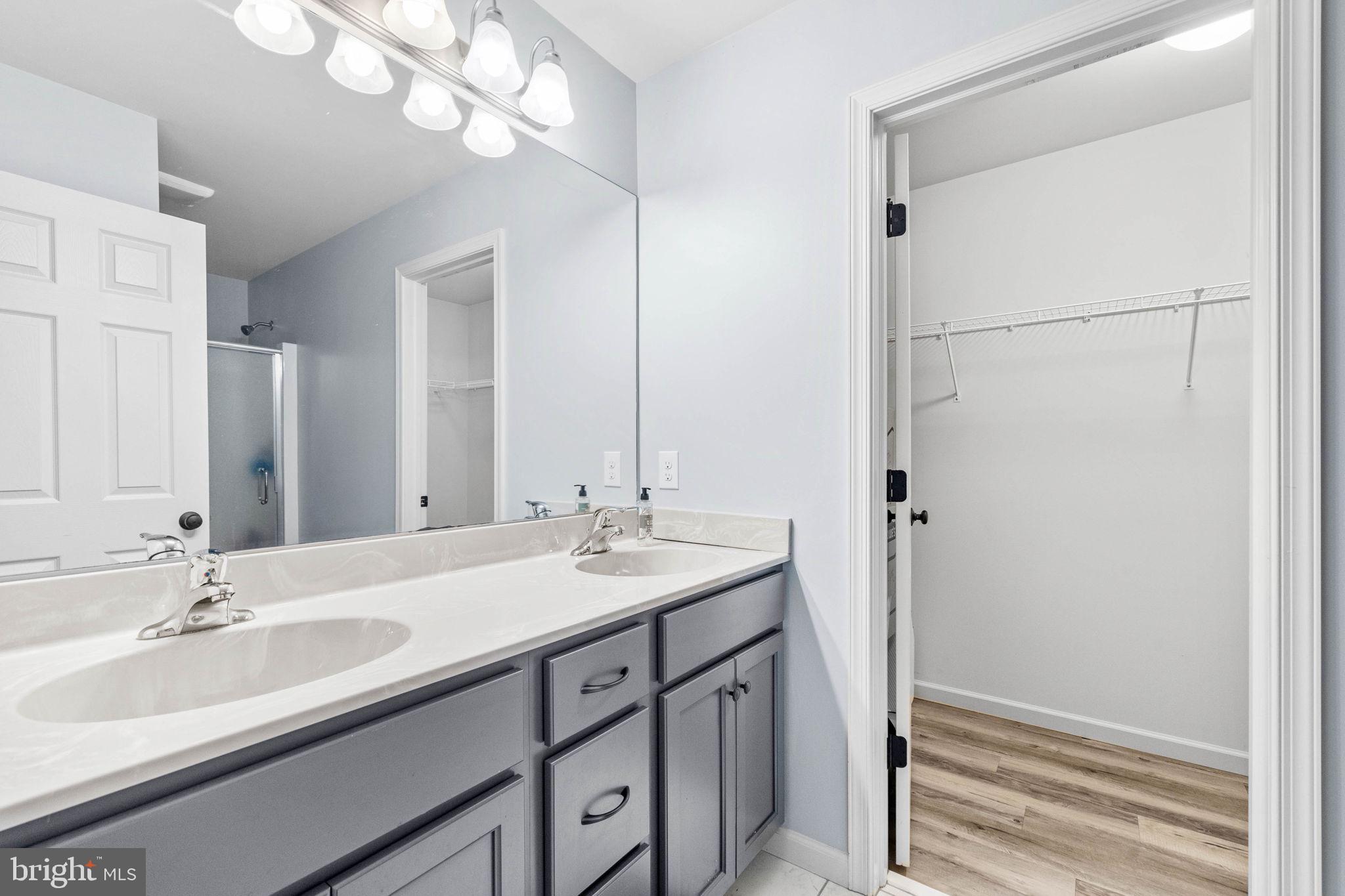 PINE VIEW ESTATES - Residential