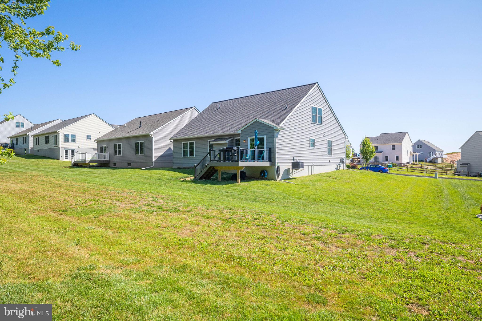 PINE VIEW ESTATES - Residential