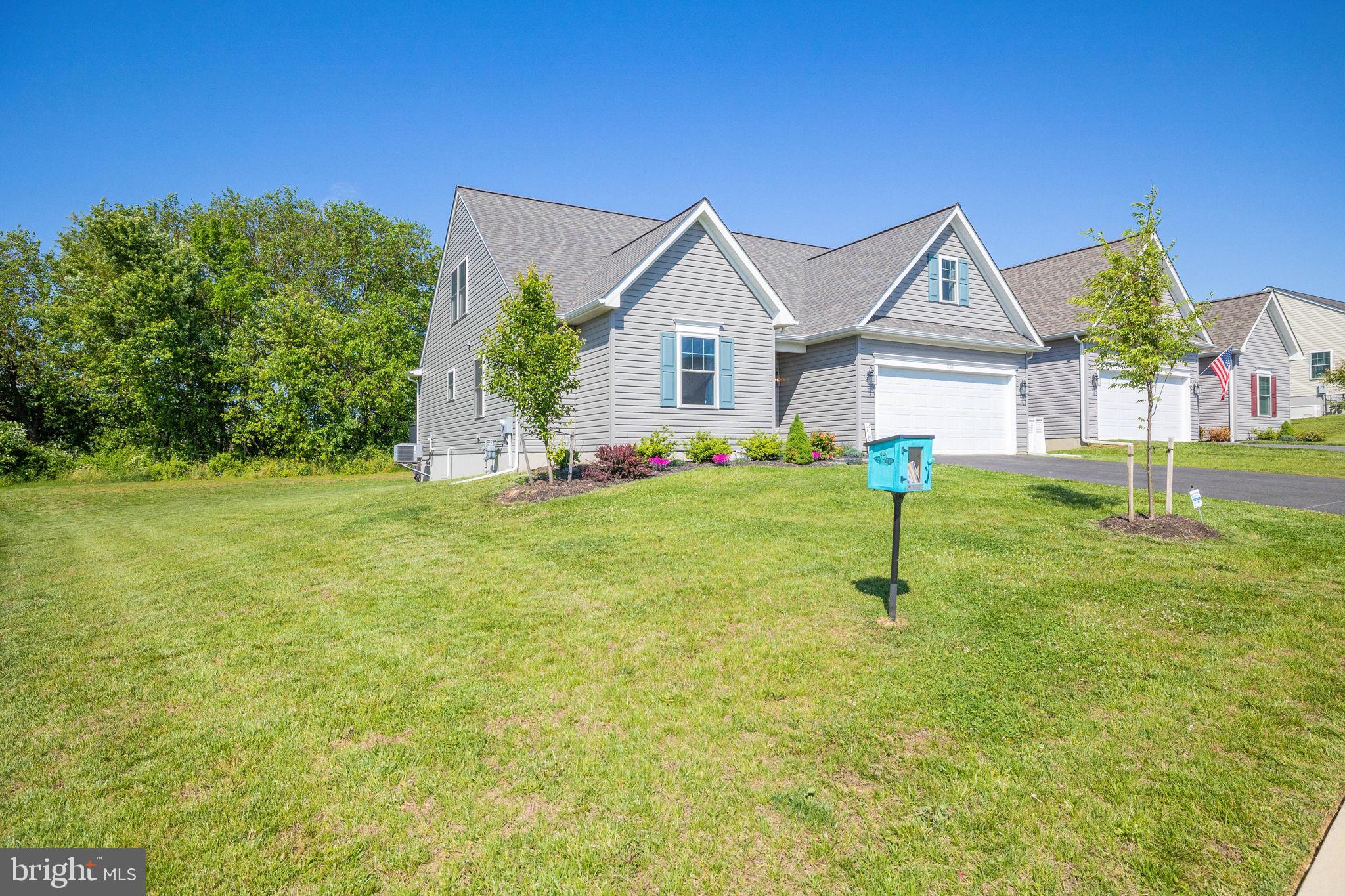 PINE VIEW ESTATES - Residential