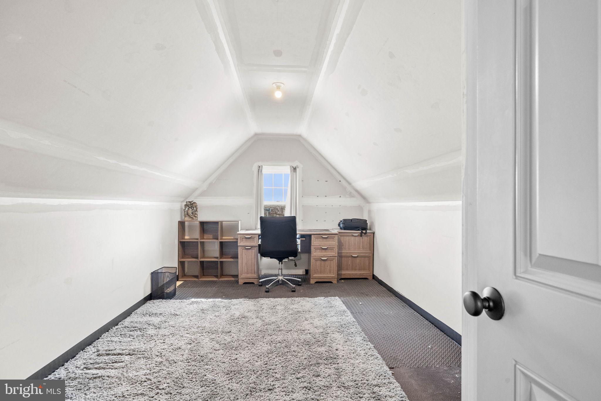 PINE VIEW ESTATES - Residential