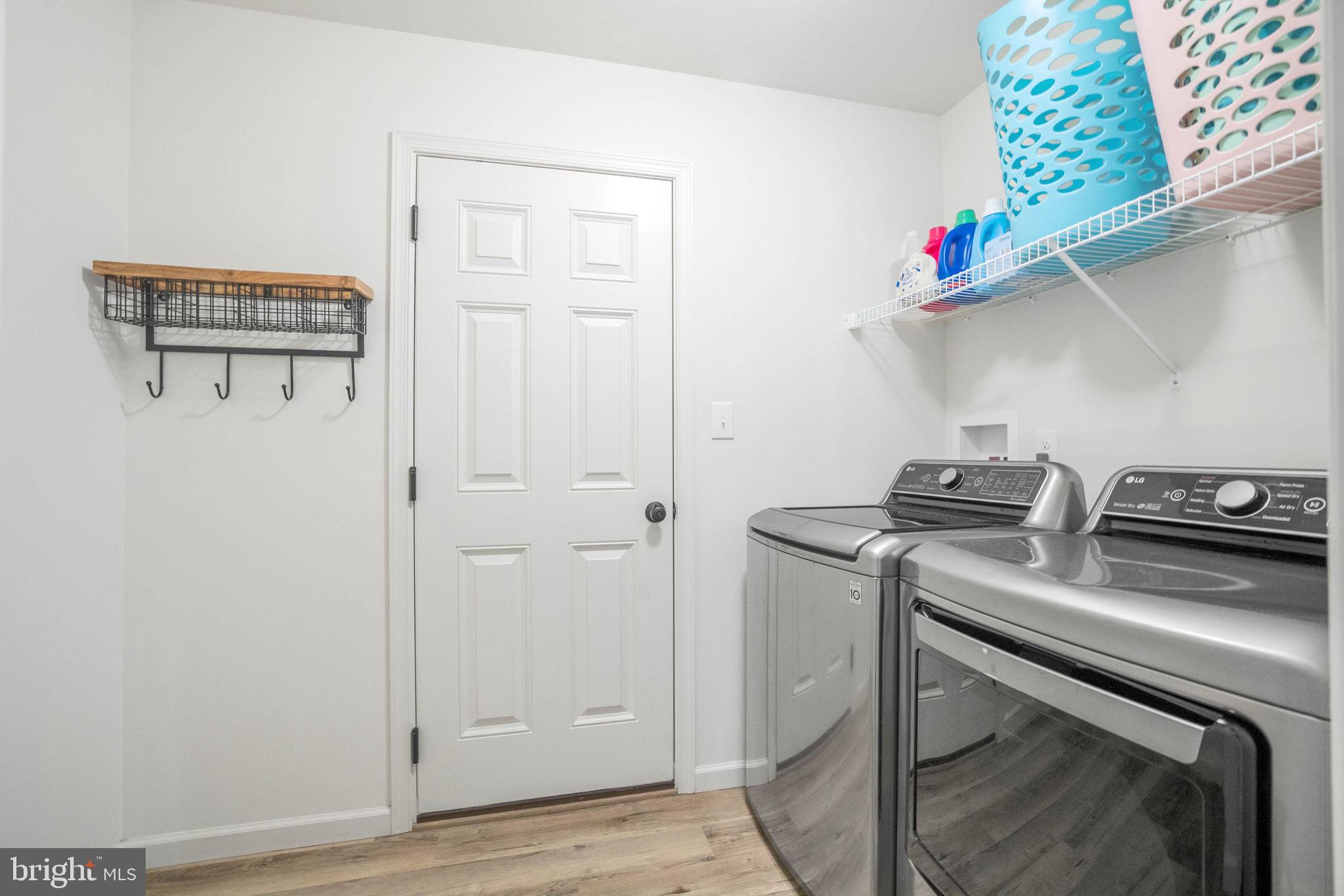 PINE VIEW ESTATES - Residential