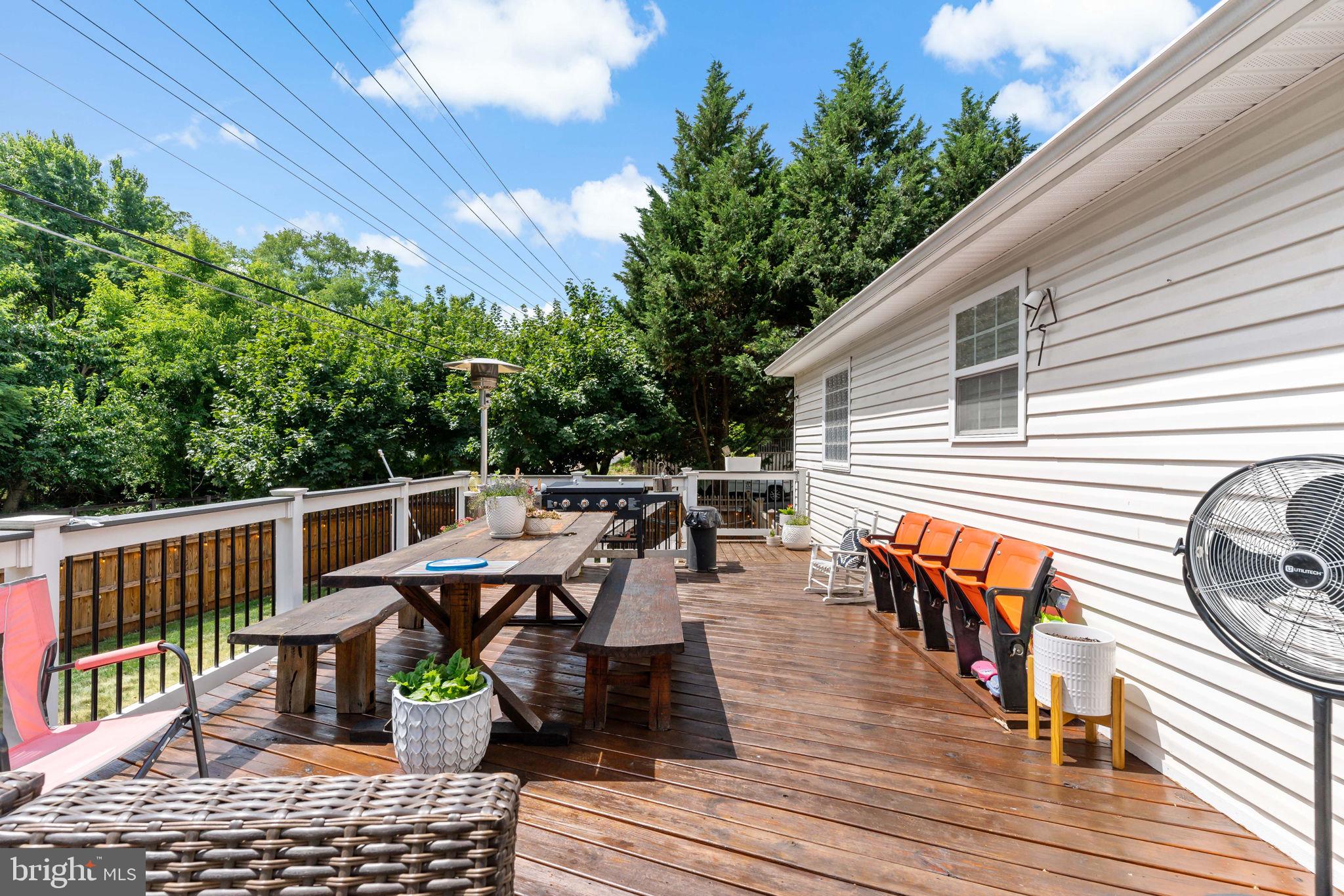 SHAFFER HILLS - Residential