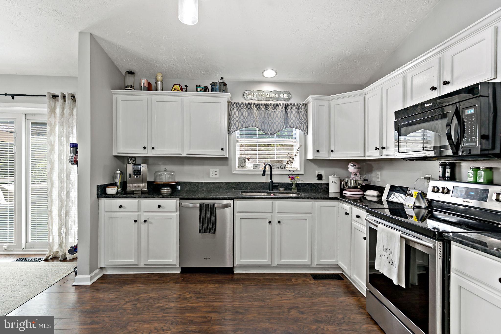 SHAFFER HILLS - Residential