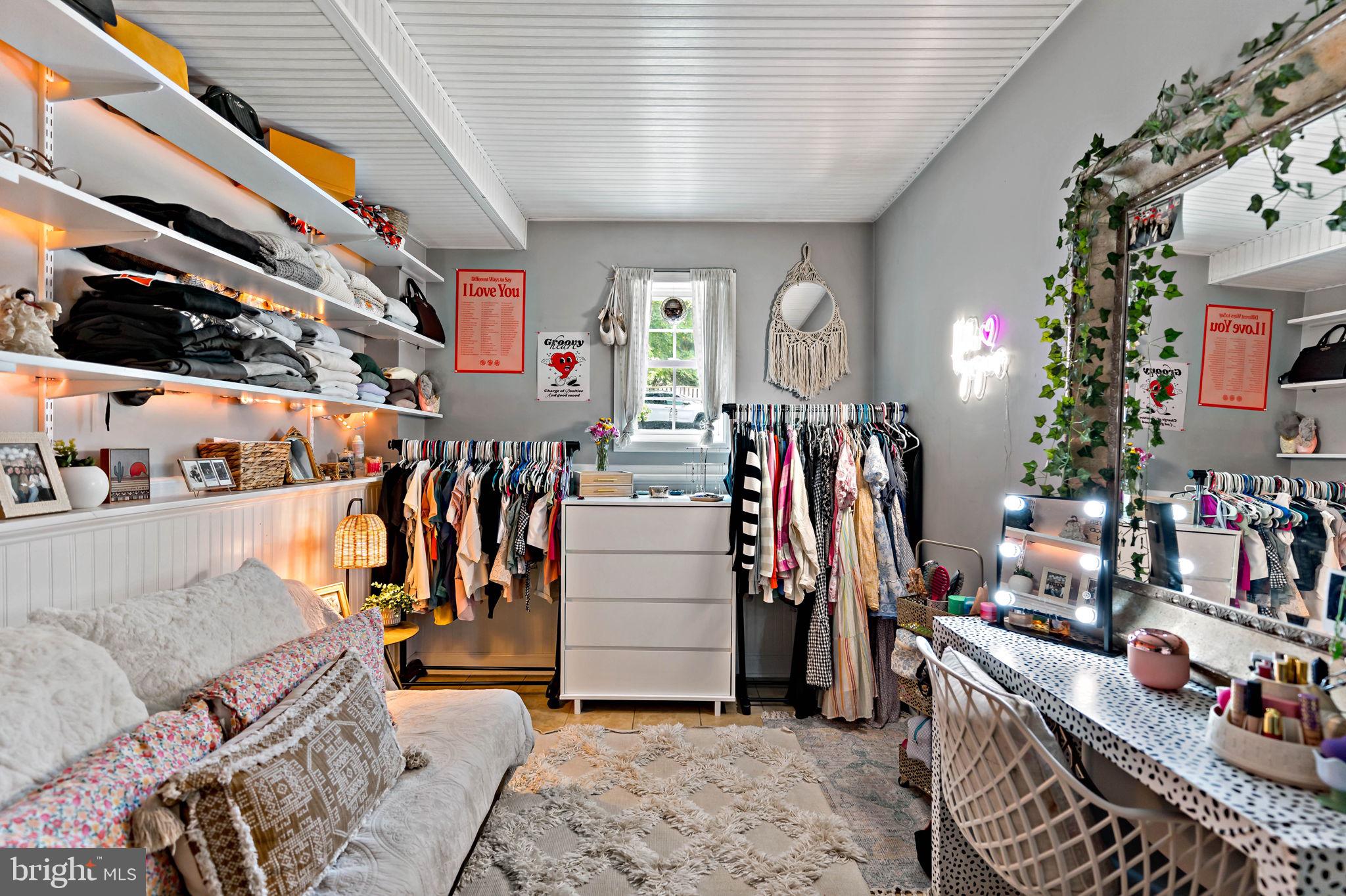 SHAFFER HILLS - Residential