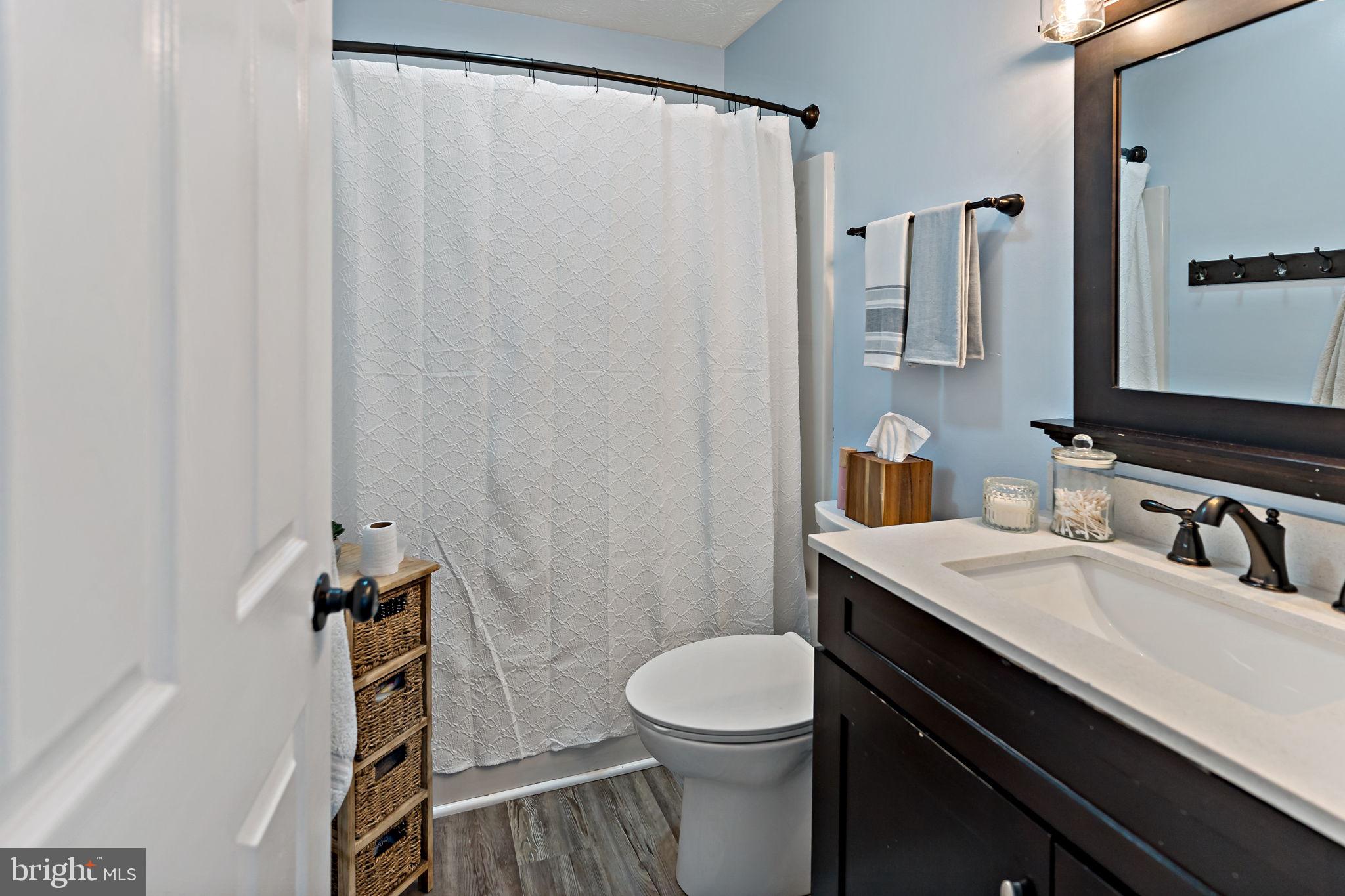 SHAFFER HILLS - Residential